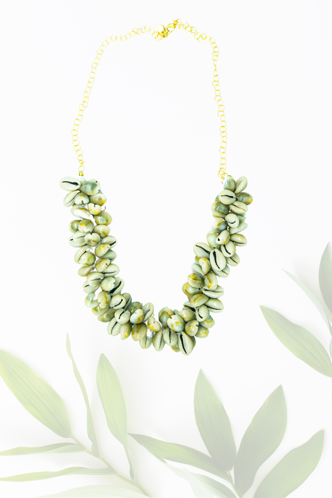 Shell cluster necklace